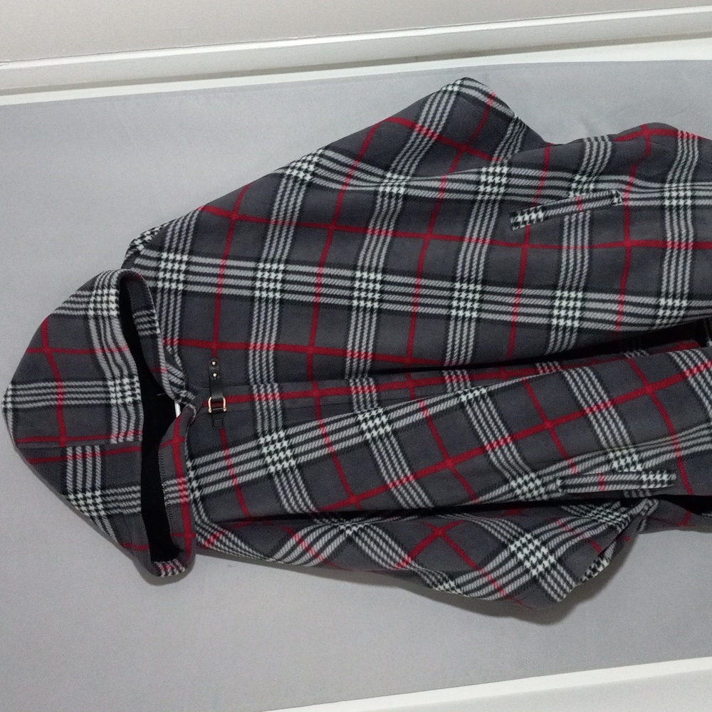 Weatherproof Brand Black, Gray, Whote And Red  Poncho Hoddie Jacket One Size OS